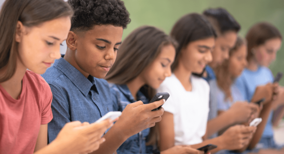 Managing teenagers’ smartphone use
